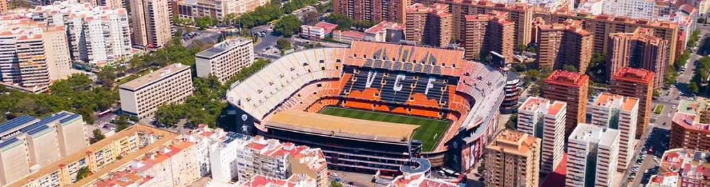 Architectuur en kenmerken van het Mestalla Stadium 